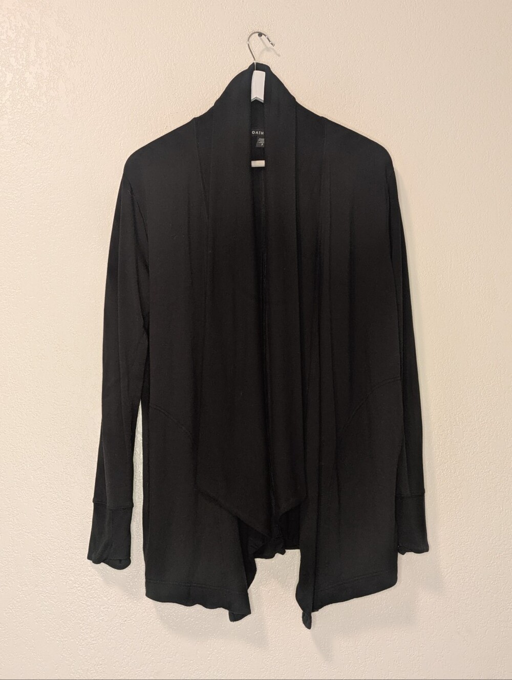 Athleta Prayana Restore Wrap Black - Picture 6 of 12